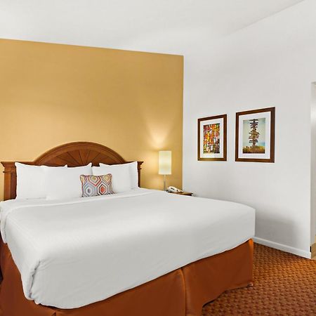 เบสต์ เวสเทิร์น พอร์ต เซนต์ ลูซี Hotel Port St. Lucie ภายนอก รูปภาพ