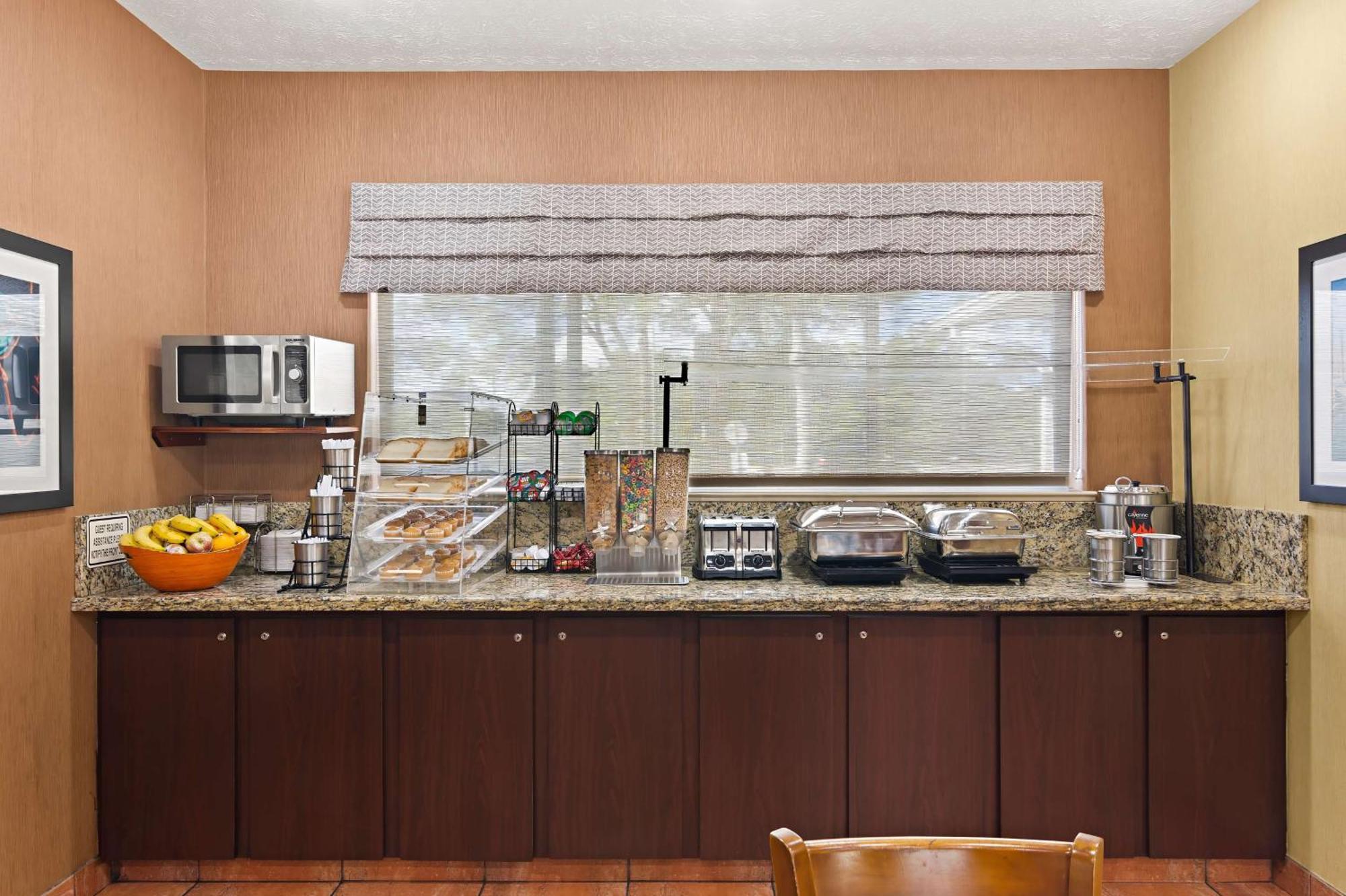 เบสต์ เวสเทิร์น พอร์ต เซนต์ ลูซี Hotel Port St. Lucie ภายนอก รูปภาพ