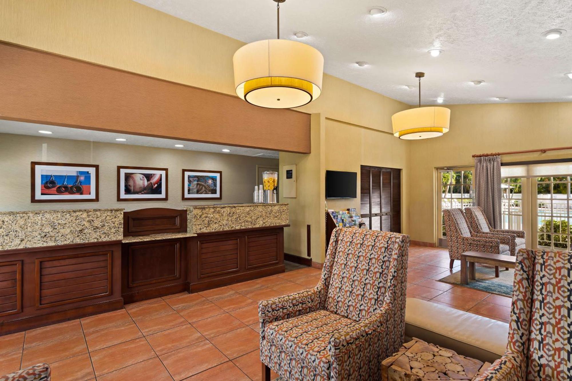 เบสต์ เวสเทิร์น พอร์ต เซนต์ ลูซี Hotel Port St. Lucie ภายนอก รูปภาพ